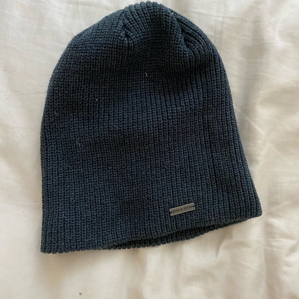 King & Fifth blue slouchy beanie